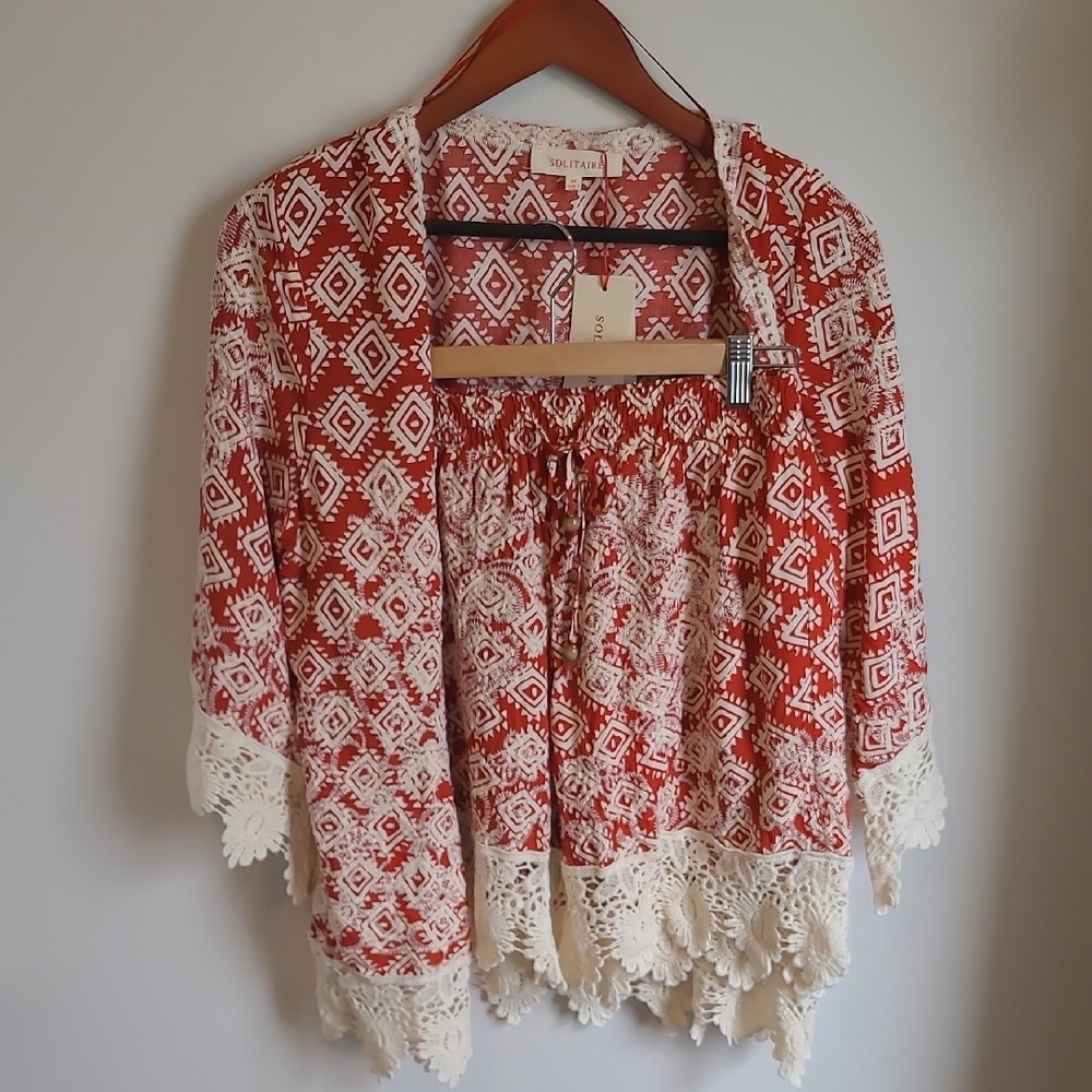 Brick Red and Cream Patterned Kimono with Lace Trim